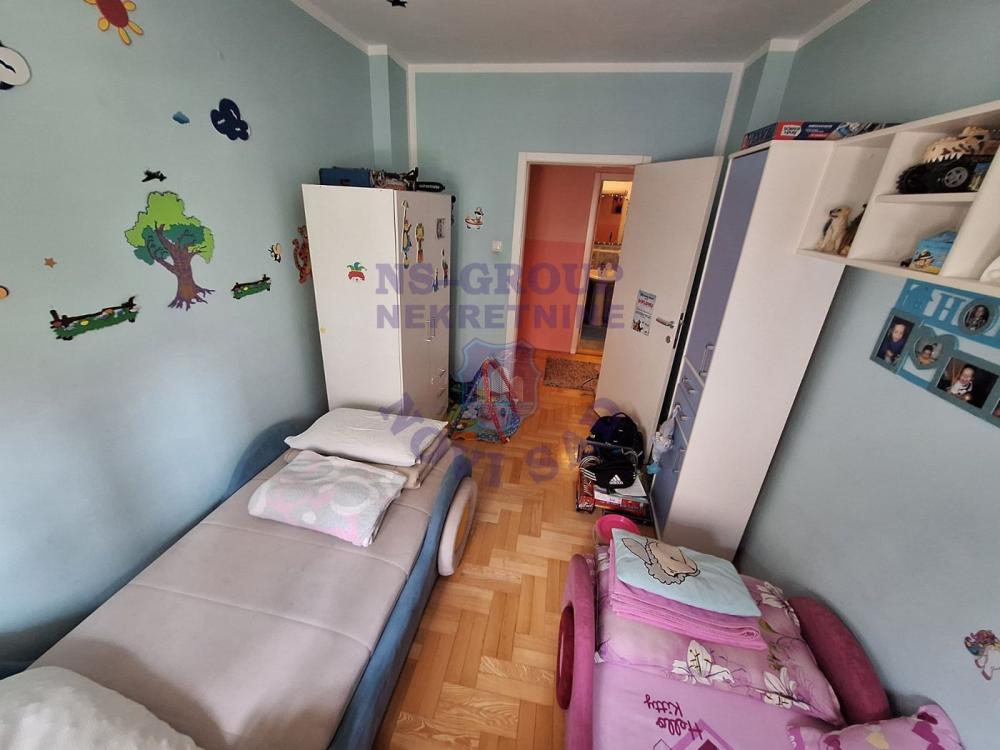 Slika 4 - Odlican trosoban stan na Novoj Detelinari 