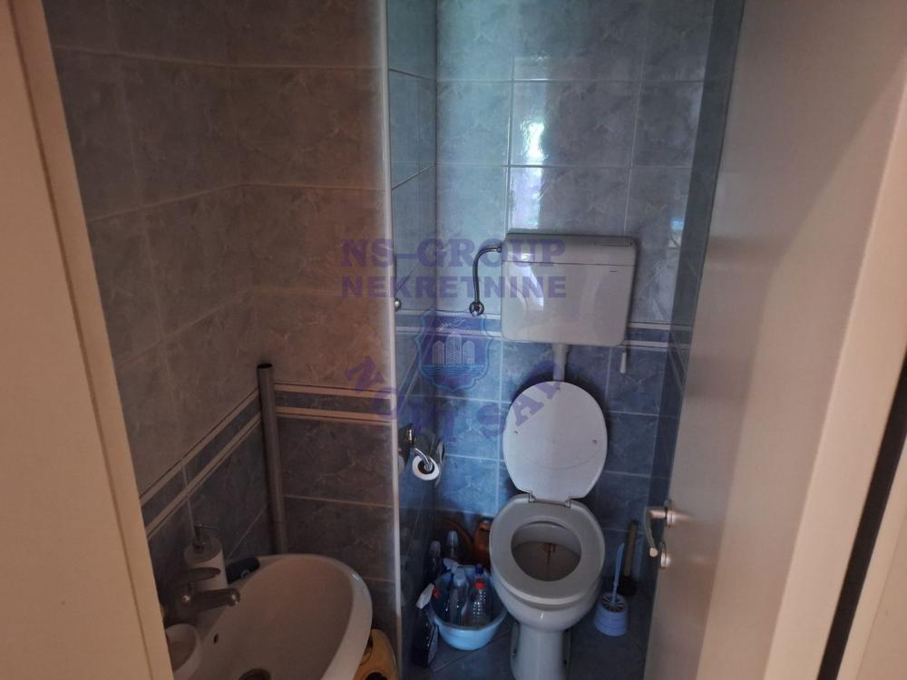 Slika 9 - Odlican trosoban stan na Novoj Detelinari 