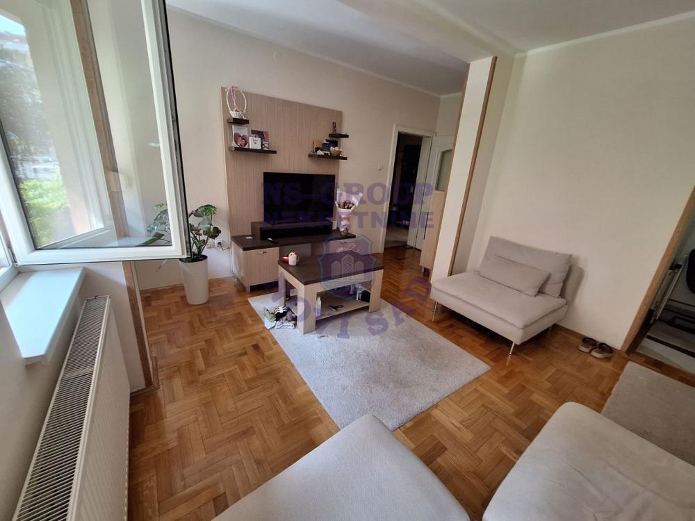 Slika 1 - Komforan dvoiposoban stan izuzetno lepog i funkionalnog rasporeda