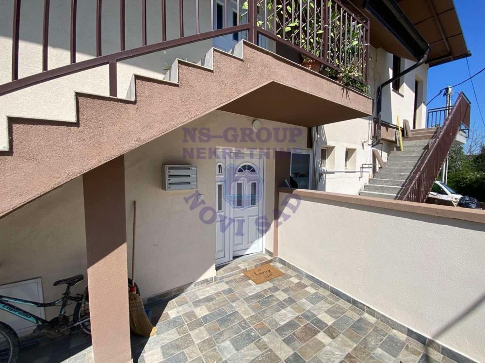 Slika 11 - Trisiban stan, Čardak, Sremska Kamenica