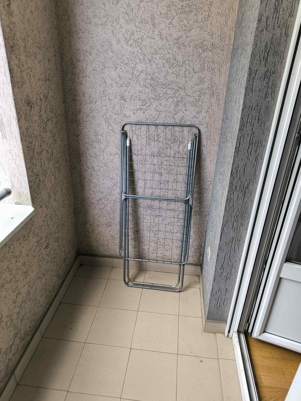 Slika 9 - Prodaja stana, 23m2, Brace Ribnkara Novi Sad, sa terasom, ima lift