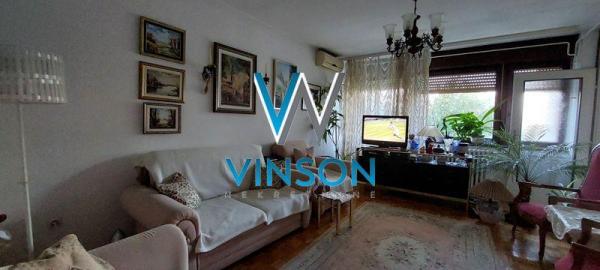 Slika 1 - Novi Sad, Franje Štefanovića - Uknjižen, renoviran četvorosoban stan ID#1001018