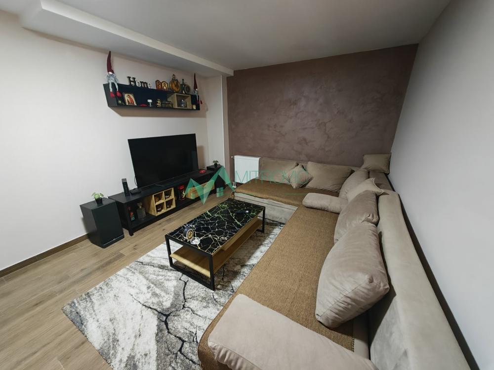 Slika 1 - Bulevar Evrope, 55m2. Dvosoban stan - suteren! 