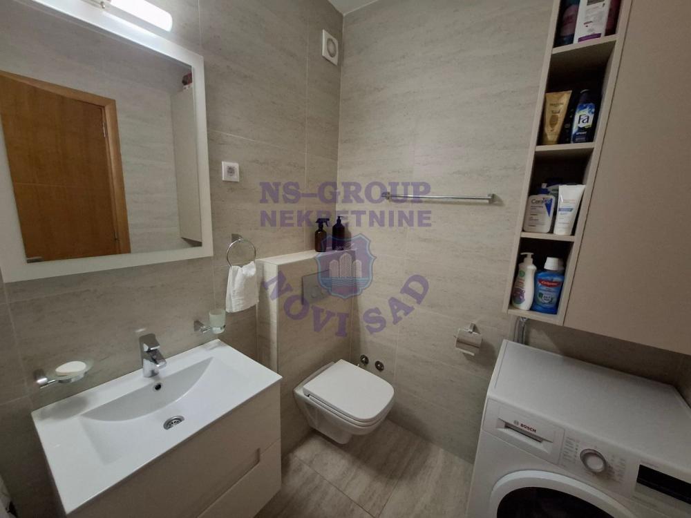 Slika 9 - Perfektan trosoban stan blizu Sajma!