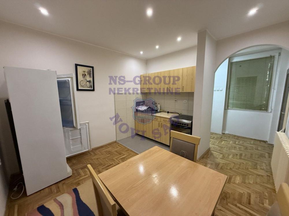 Slika 4 - Retko u ponudi, kompletno renoviran stan na keju