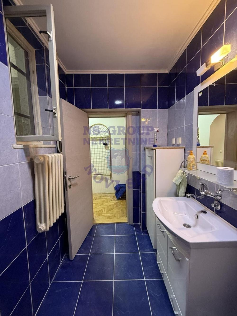 Slika 9 - Retko u ponudi, kompletno renoviran stan na keju