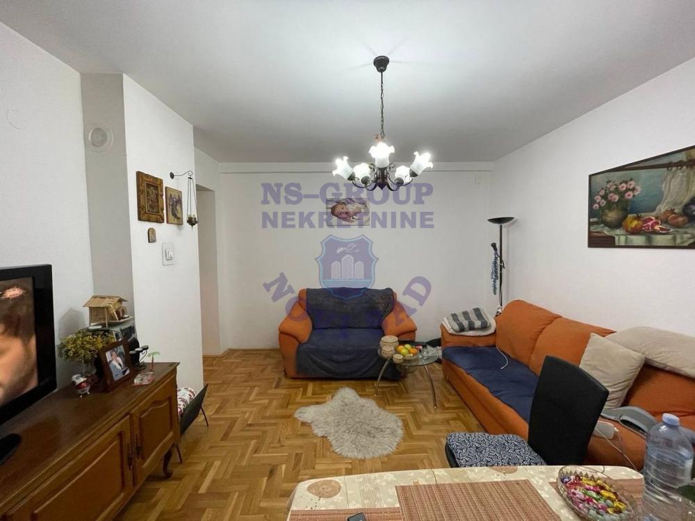 Slika 0 - 60m2 na top lokaciji - Grbavica