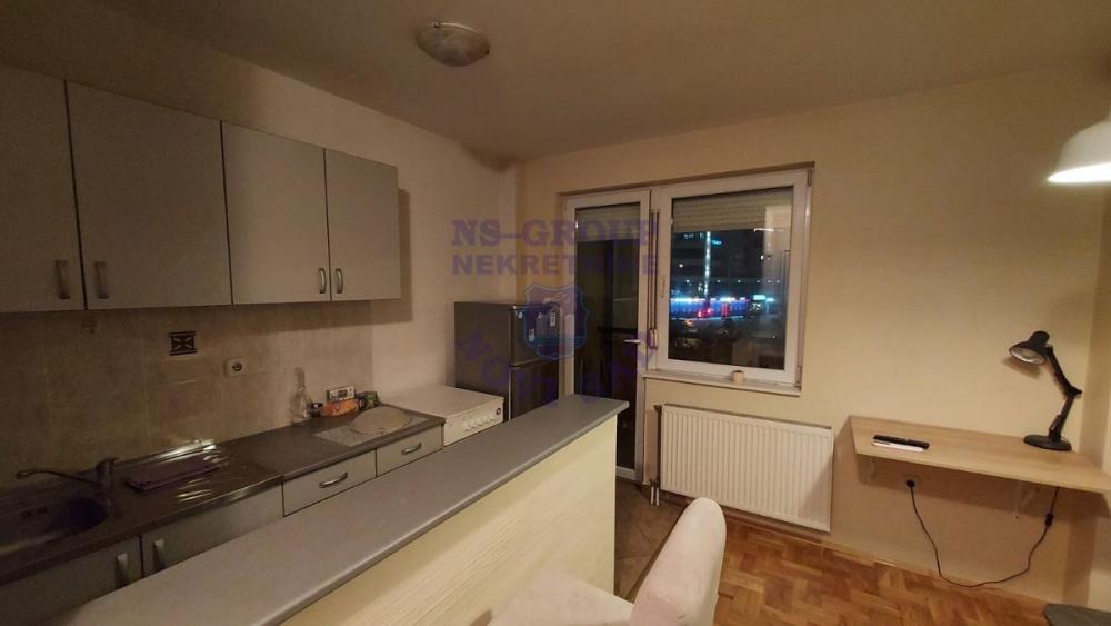 Slika 4 - Fenomenalna garsonjera, prodaje se kompletno nameštena! Bulevar Evrope, 26m2