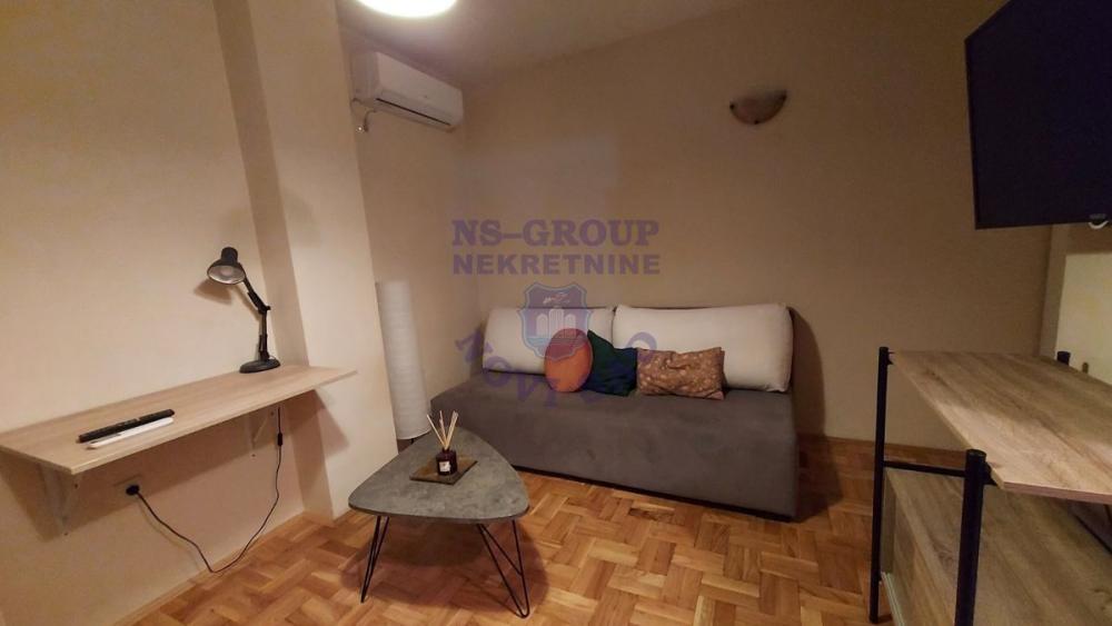 Slika 2 - Fenomenalna garsonjera, prodaje se kompletno nameštena! Bulevar Evrope, 26m2