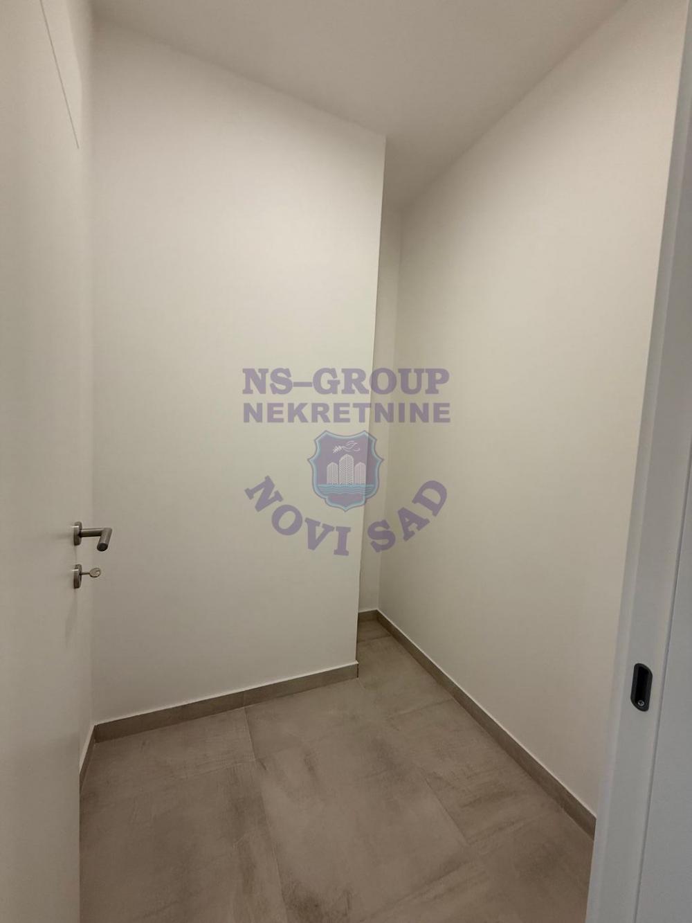 Slika 7 - Jedna od najboljih zgrada u ovom kraju! Četvorosoban, odličan stan! š. 529534