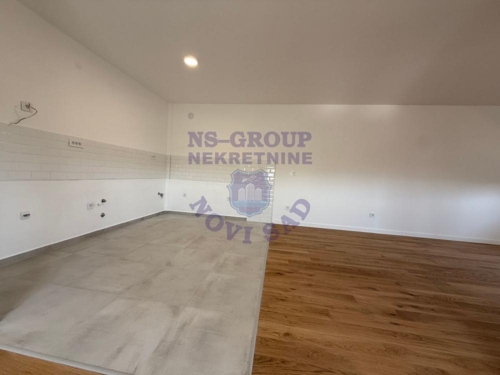 Slika 4 - Jedna od najboljih zgrada u ovom kraju! Četvorosoban, odličan stan! š. 529534