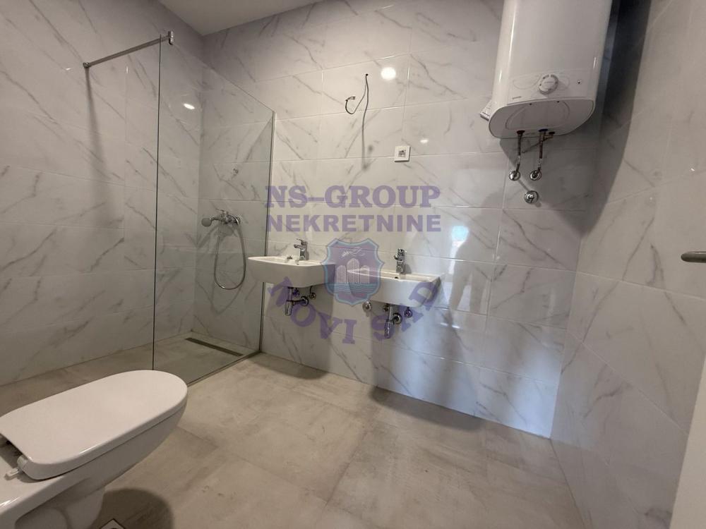 Slika 9 - Jedna od najboljih zgrada u ovom kraju! Četvorosoban, odličan stan! š. 529534