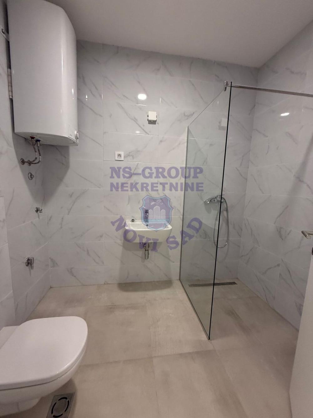 Slika 7 - Kvalitetna zgrada! Uknjižen, troiposoban stan sa PDV-om! š. 529531