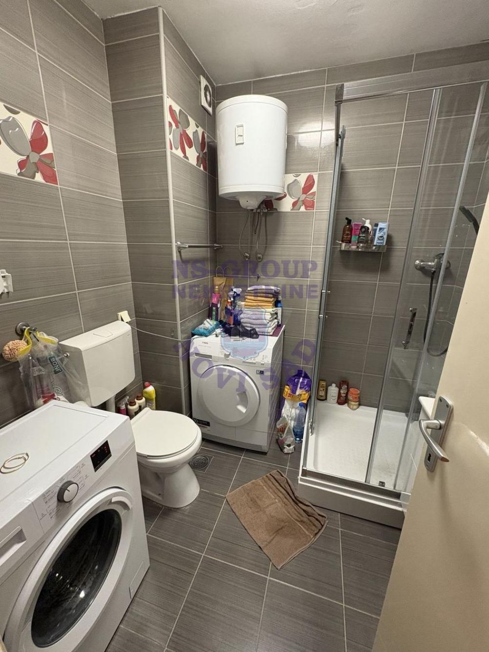 Slika 4 - Danila Kiša-namešten 1/1