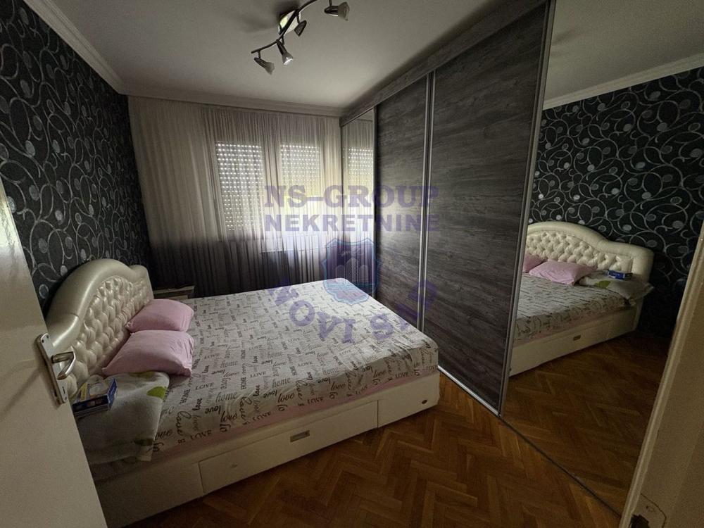 Slika 6 - Danila Kiša-namešten 1/1