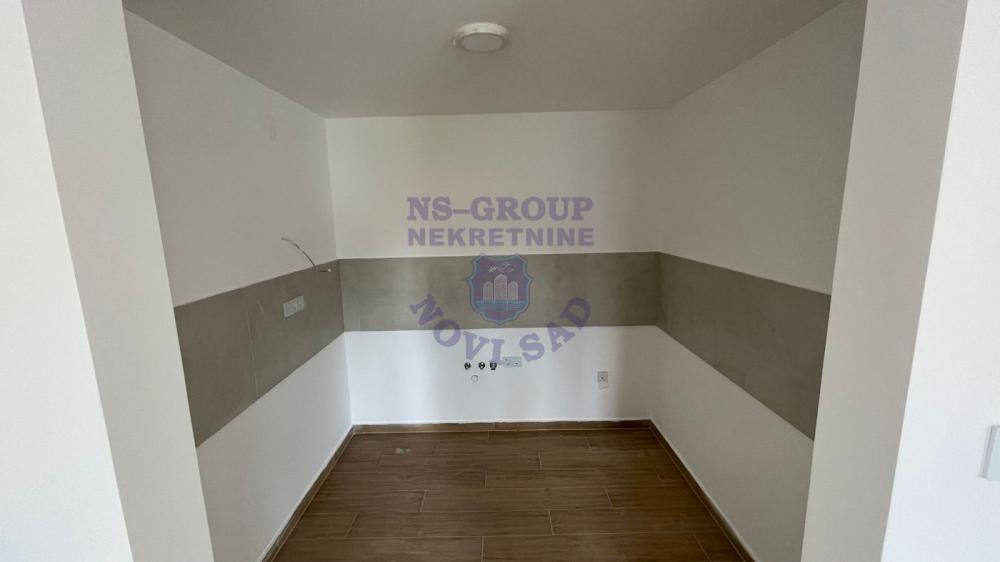 Slika 2 - Četvorosoban, 91m2, Telep Novi Sad, sa terasom, sa parkingom