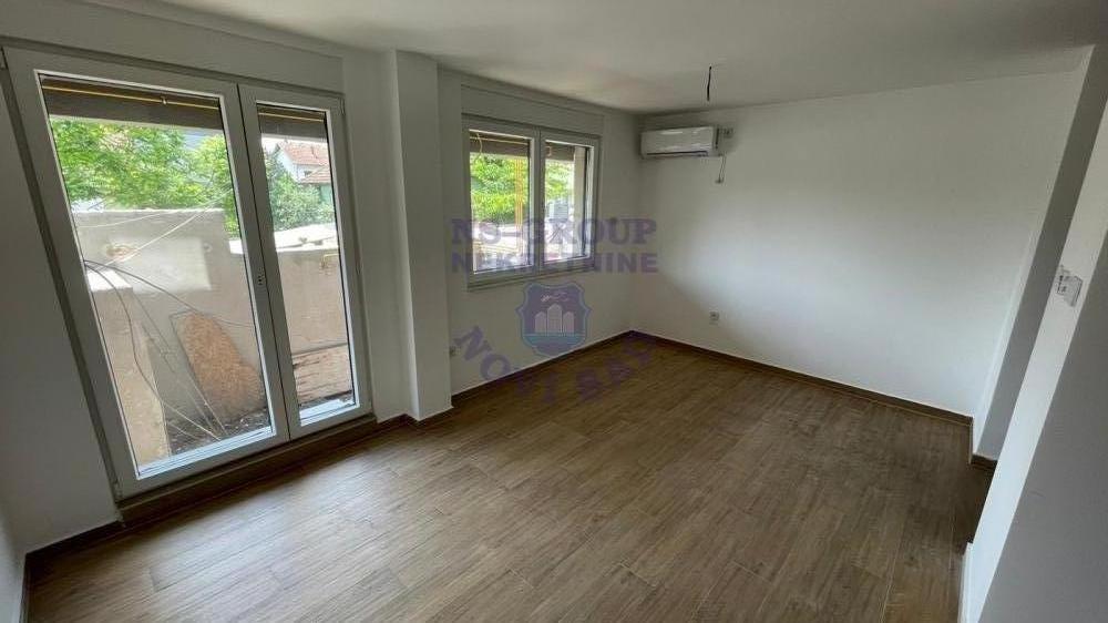 Glavna slika -PRODAJA ČETVOROSOBNOG STANA