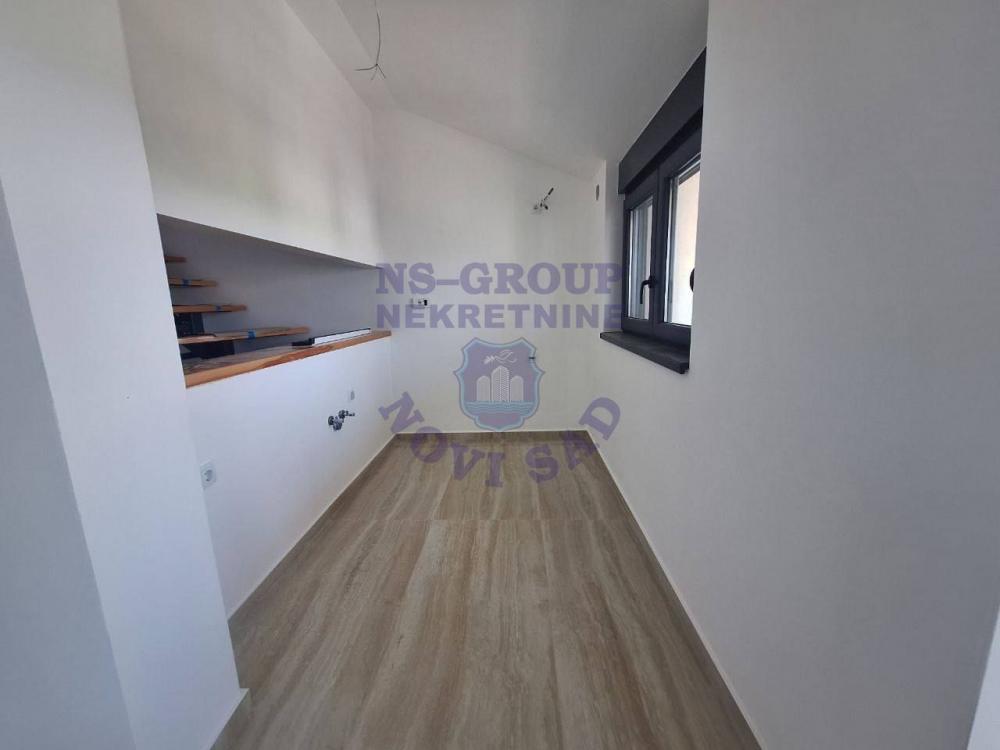 Slika 3 - Trosoban stan u Veterniku 71m2 