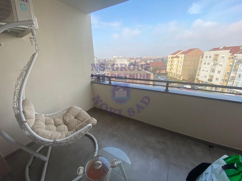 Slika 11 - Četvorosoban, 168m2, Bulevar patrijarha Pavla (Somborski bulevar) Novi Sad