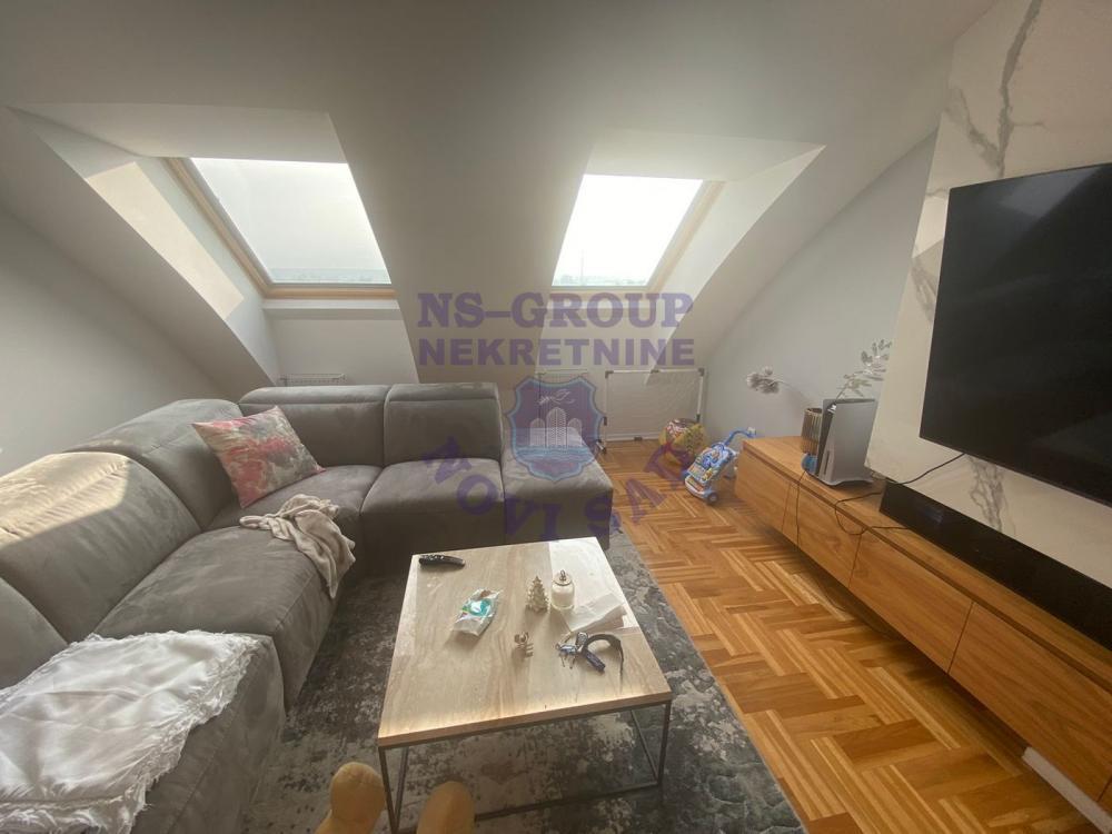 Glavna slika -Četvorosoban, 168m2, Bulevar patrijarha Pavla (Somborski bulevar) Novi Sad