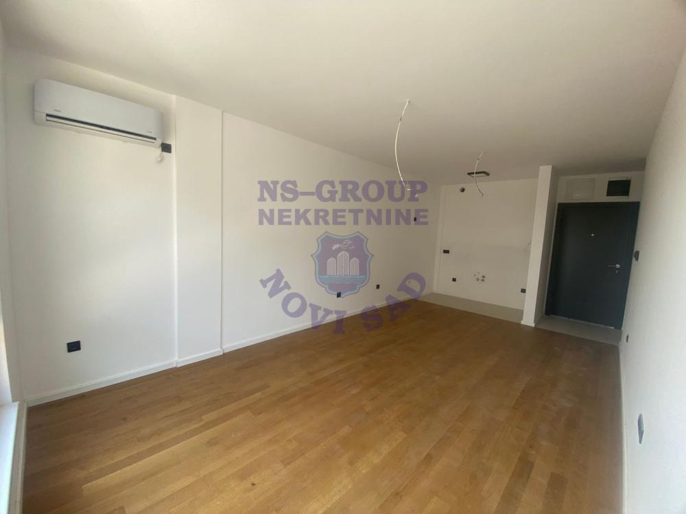 Slika 0 - Prodaja stana, 39m2, Telep Novi Sad, sa terasom, ima lift