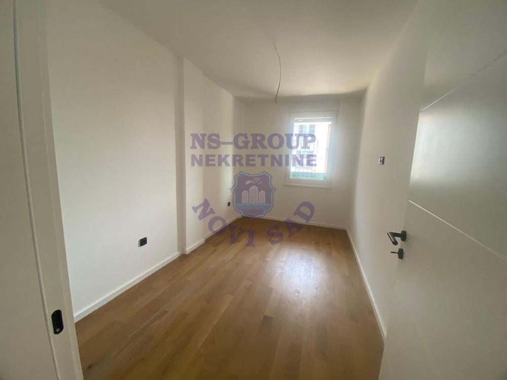 Slika 7 - Prodaja stana, 39m2, Telep Novi Sad, sa terasom, ima lift