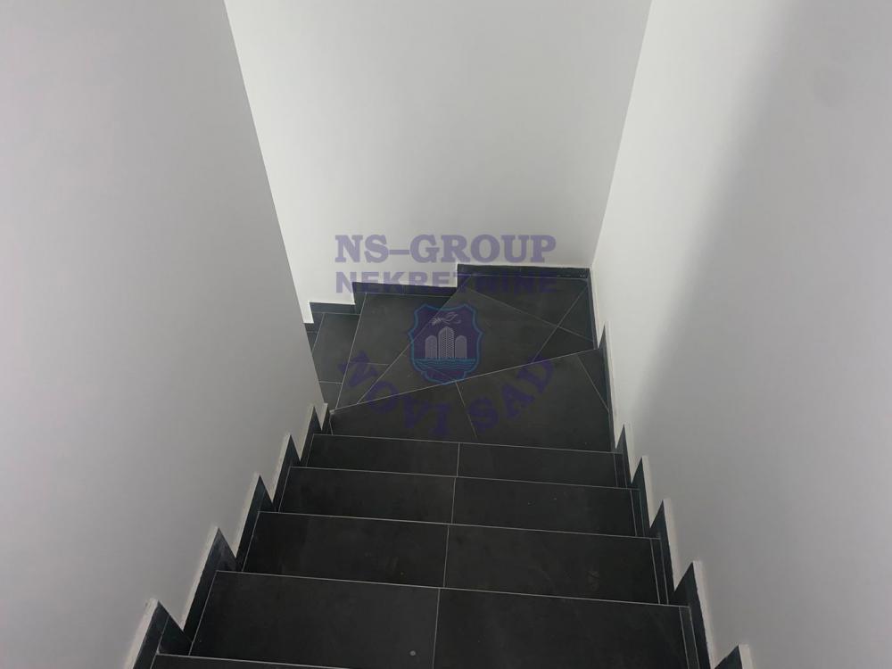 Slika 11 - Prodaja stana, 39m2, Telep Novi Sad, sa terasom, ima lift