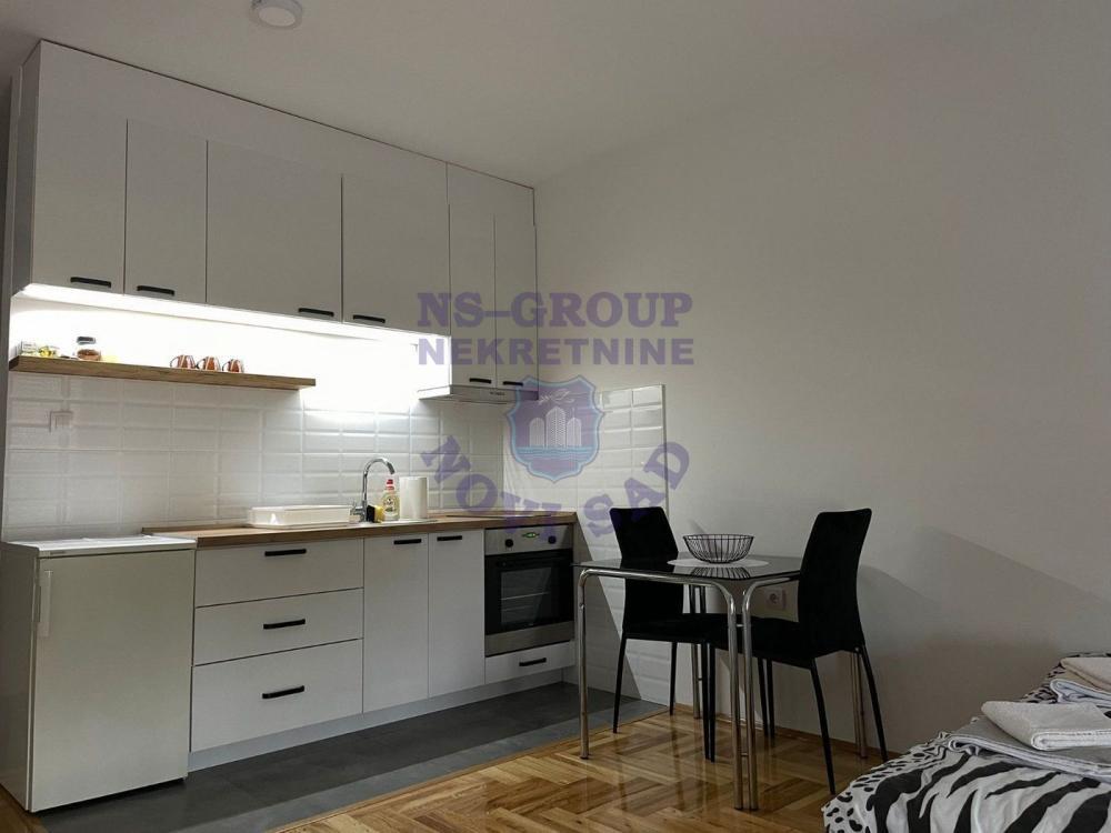 Glavna slika -Prodaja stana, 27m2, ima lift