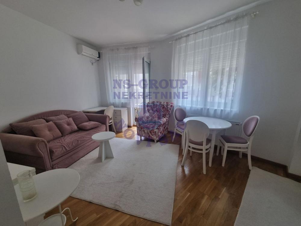 Slika 1 - Prodaja stana, 34m2, Grbavica Novi Sad