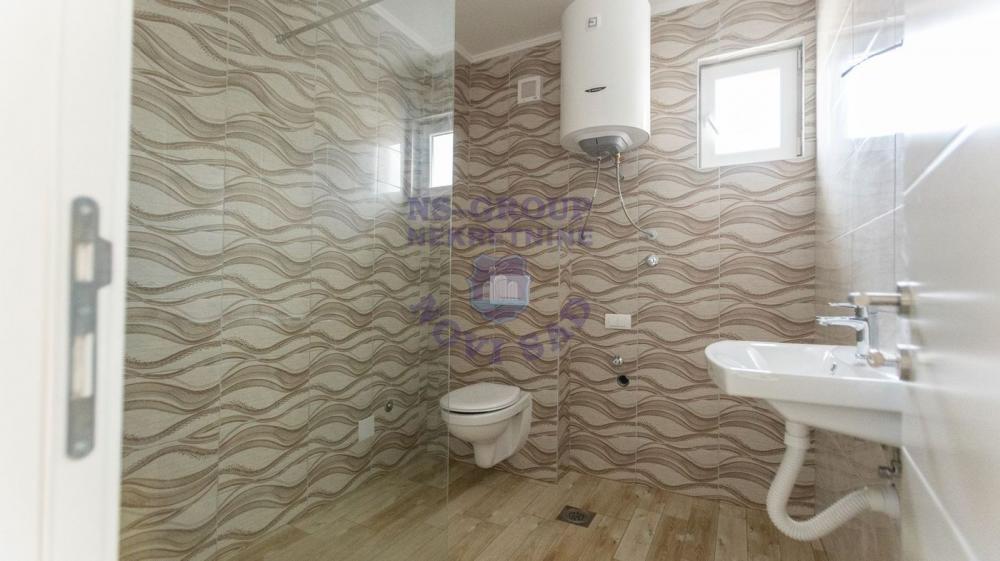 Slika 10 - Divan trosoban stan na Telepu