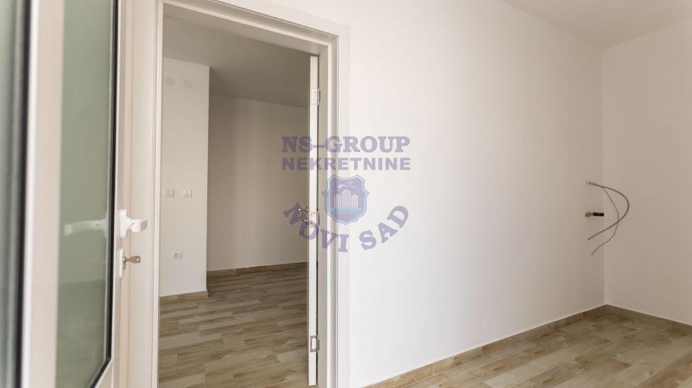 Slika 5 - Divan trosoban stan na Telepu