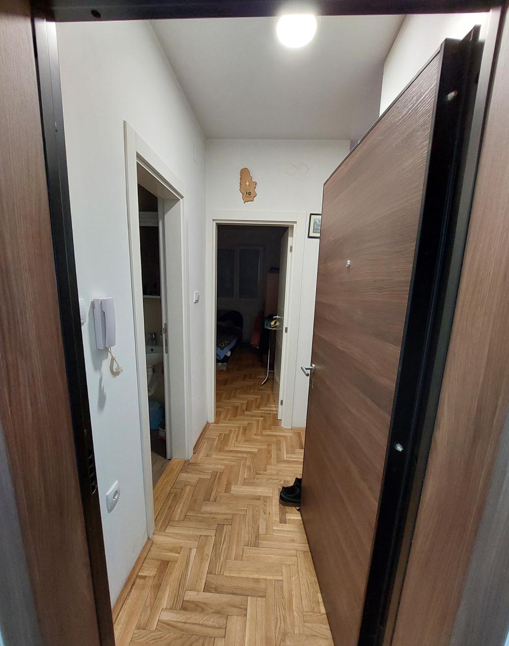 Slika 1 - Hitna prodaja, jednoiposoban stan - širi centar, VLASNIK