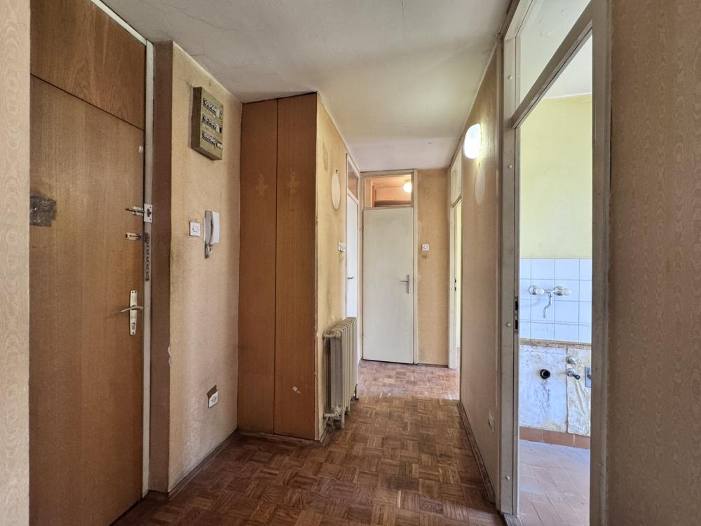 Slika 3 - Dvosoban stan na Limanu 4!