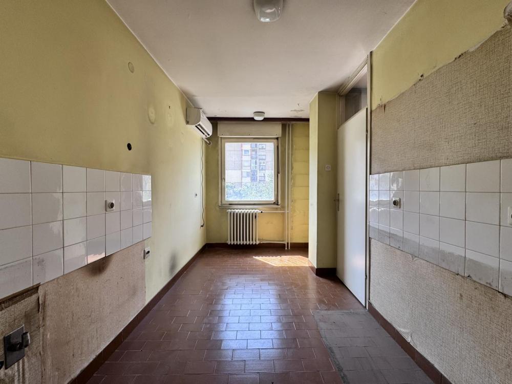 Slika 4 - Dvosoban stan na Limanu 4!