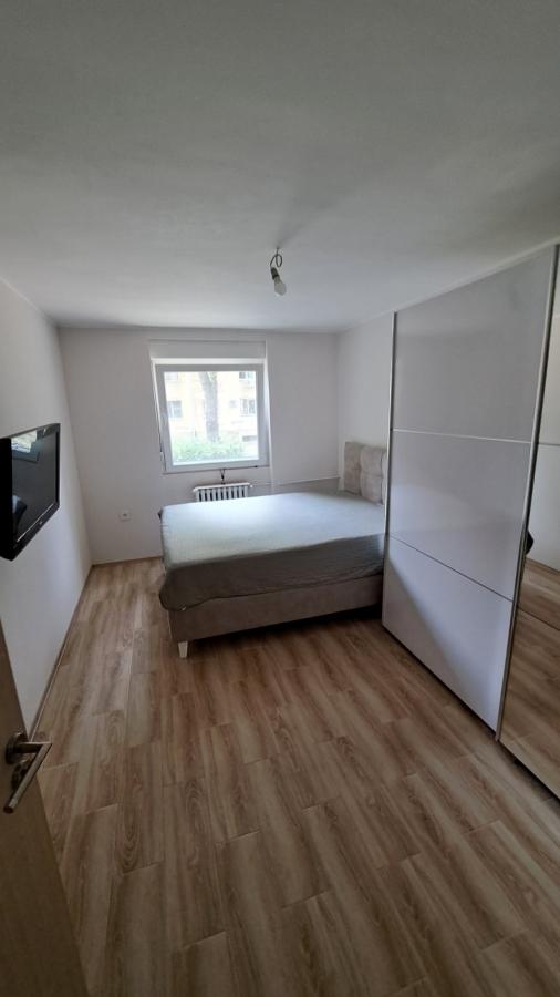 Slika 10 - Renoviran dvosoban stan na Detelinari