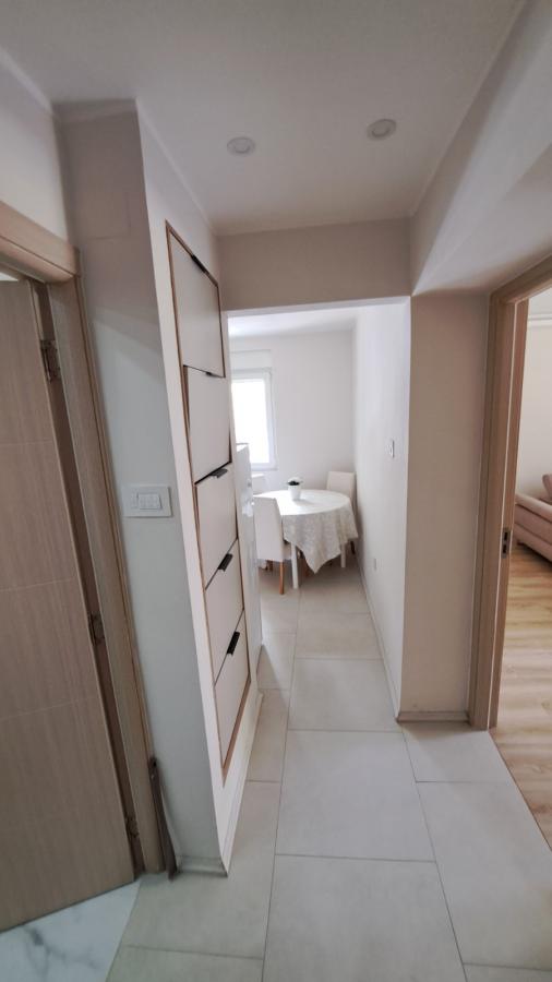 Slika 6 - Renoviran dvosoban stan na Detelinari