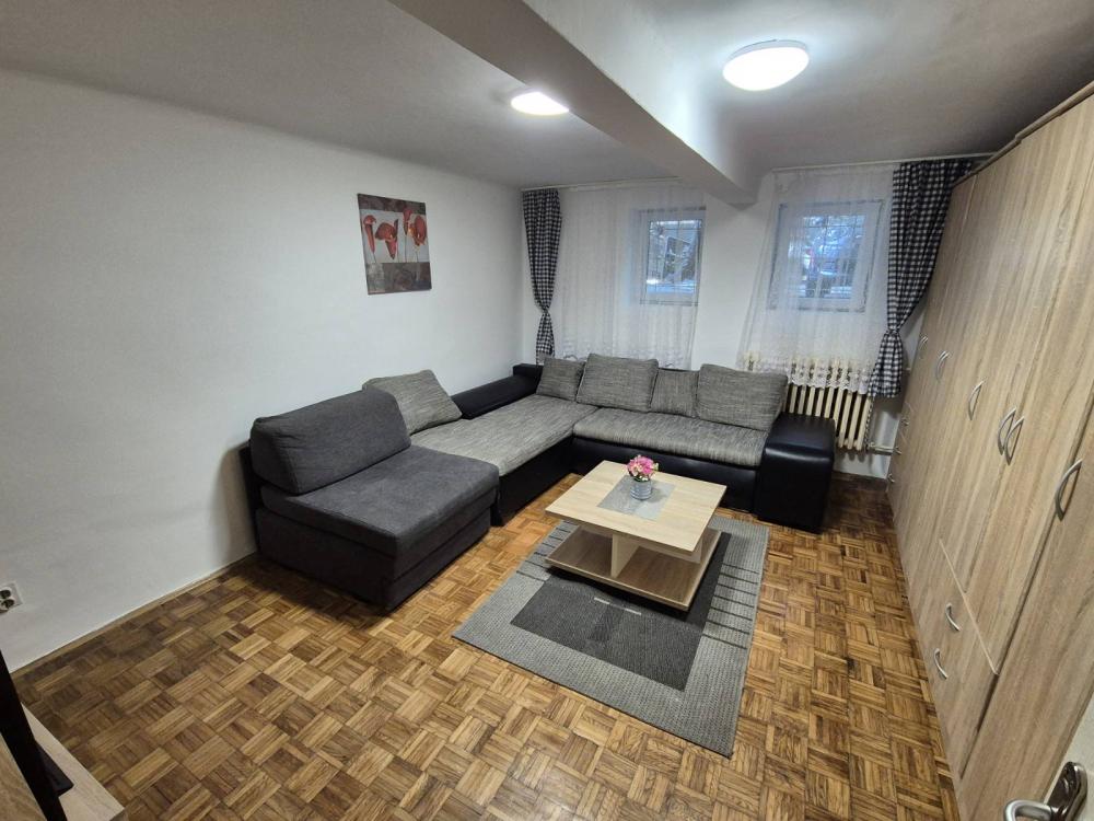 Slika 2 - Top lokacija za izdavanje! Dvosoban stan na KEJU!