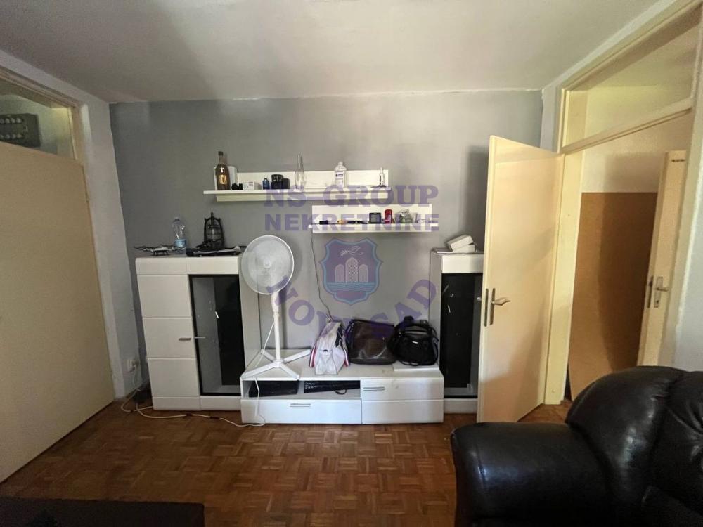 Slika 2 - Dvoiposoban stan na Satelitu od 50m2! Šifra: 550578