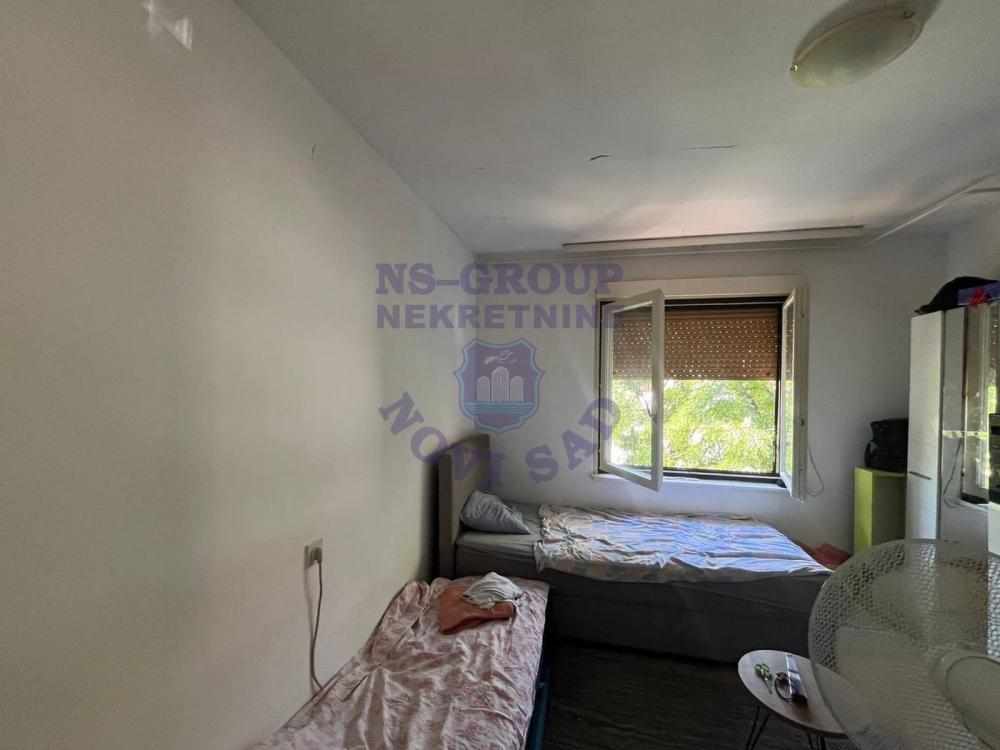 Slika 7 - Dvoiposoban stan na Satelitu od 50m2! Šifra: 550578