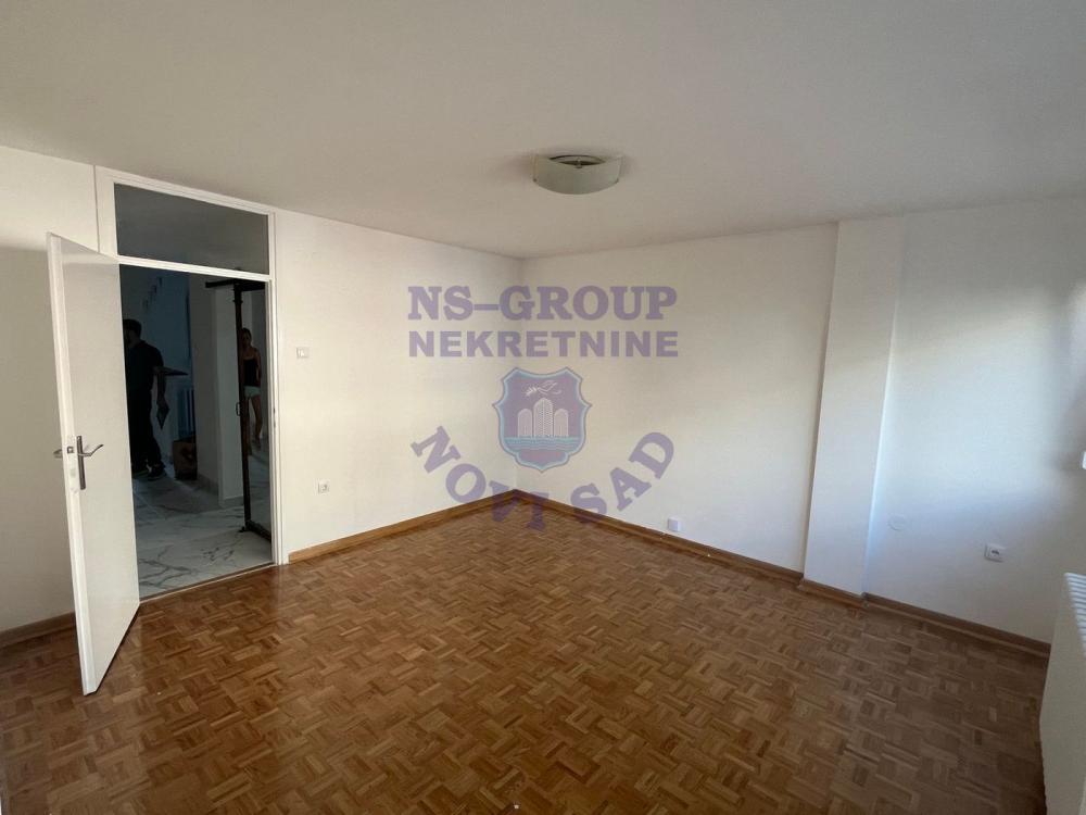 Slika 1 - Kompletno renoviran jednoiposoban stan na Limanu 3