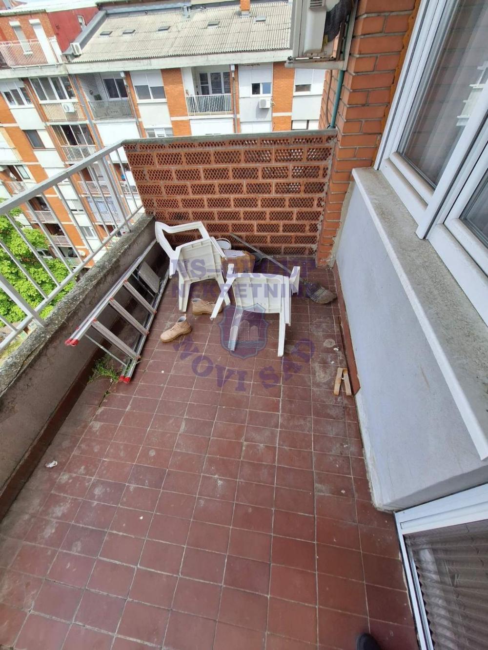 Slika 3 - Trosoban stan na Avijaciji! 