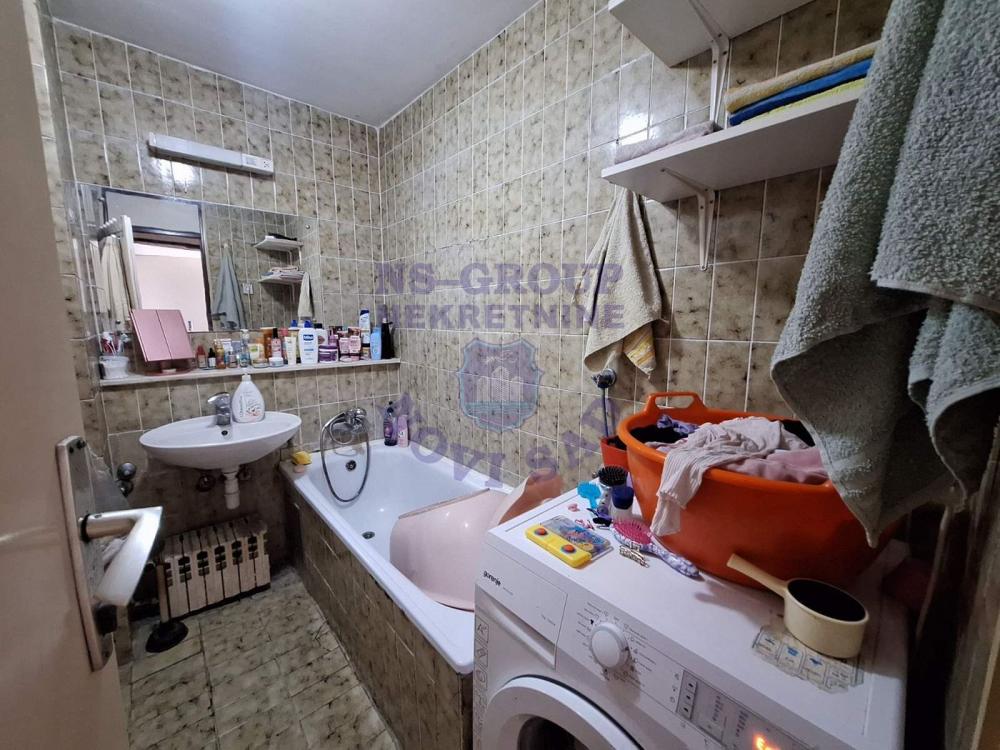 Slika 6 - Trosoban stan na Avijaciji! 