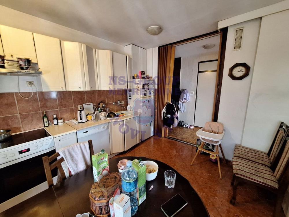 Slika 7 - Trosoban stan na Avijaciji! 