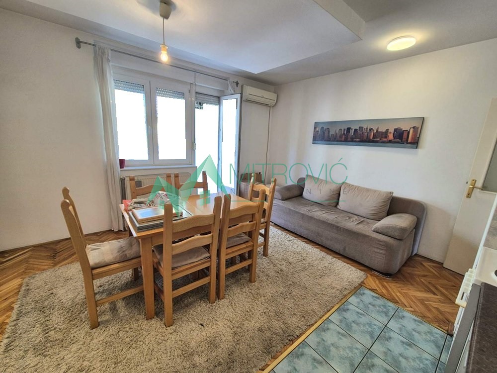 Slika 3 - Novi Sad, Grbavica Dvoiposoban stan 53 m2 