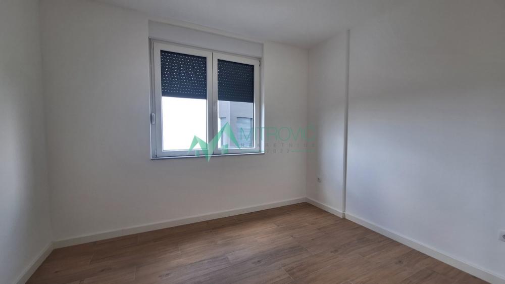 Slika 3 - Četvorosoban porodični stan na Alibegovcu 