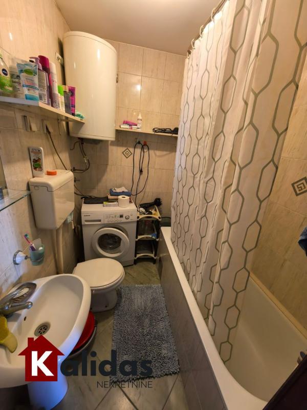 Slika 6 - Stan,NOVI SAD,BULEVAR EVROPE,kv: 27, € 86500, ID: 1007875