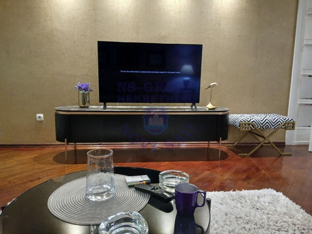 Slika 2 - Odličan stan na Novom Naselju! 86m2