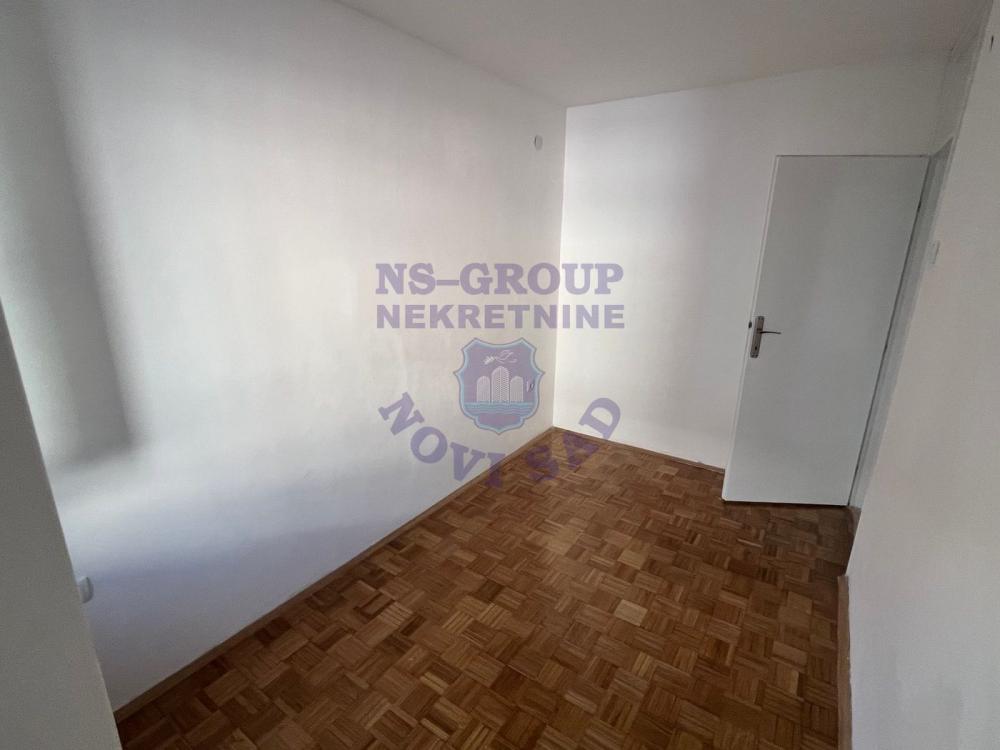 Slika 3 - Odličan stan na Limanu 3! 47m2