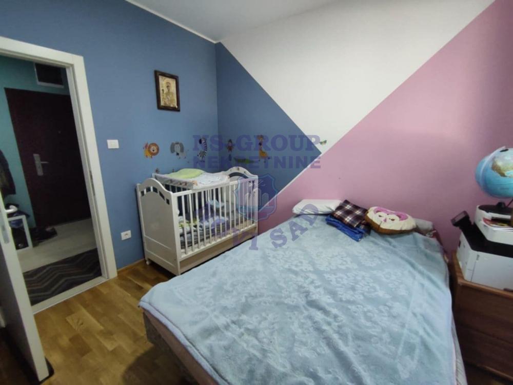 Slika 4 - Odličan porodičan stan na Petrovaradinu! 53m2