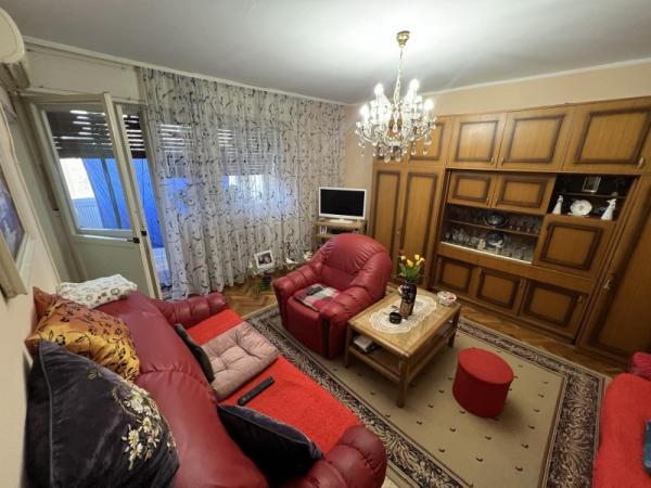 Slika 2 - Stan,NOVI SAD,KEJ,kv: 71, € 179900, ID: 1019191